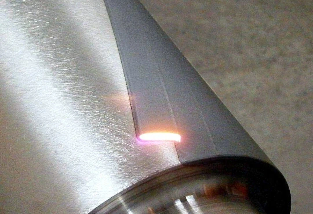 Melting Speed, Quenching Hardness: A Deep Dive into Large Roll Laser Quenching Technology